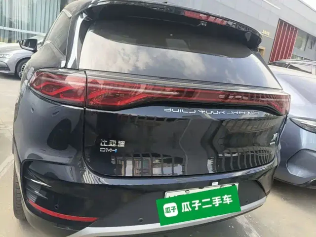 BYD Tang — Фото автомобиля 5