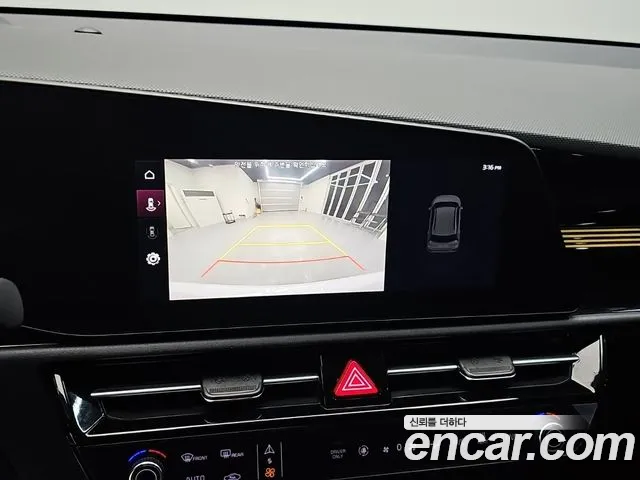 Kia Niro — Фото автомобиля 14