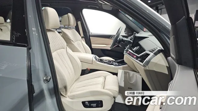 BMW X5 xDrive 40i M Sport — Фото автомобиля 10