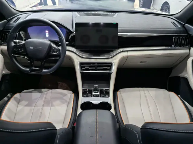 BYD Song PLUS — Фото автомобиля 9