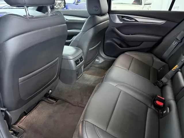 Cadillac CT5 — Фото автомобиля 12