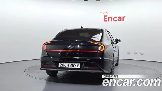 Hyundai Sonata — Фото автомобиля 4