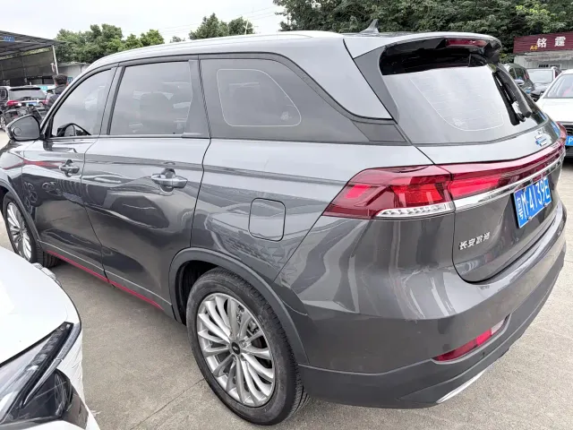 Changan X7 Plus — Фото автомобиля 12