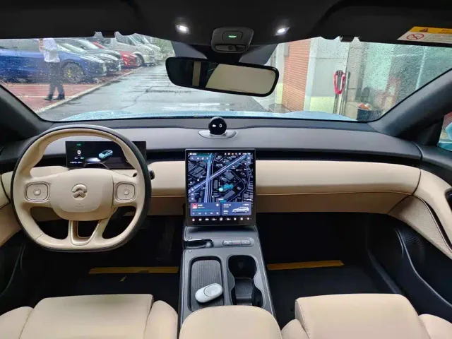 Nio ET5 Touring — Фото автомобиля 9