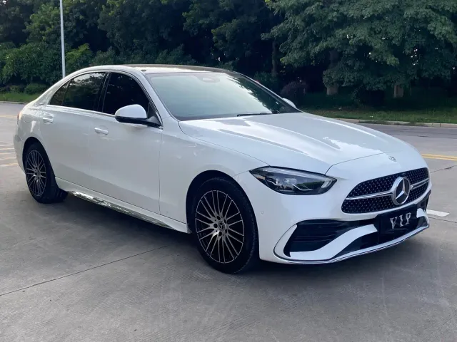 Mercedes-Benz C-Class — Фото автомобиля 2