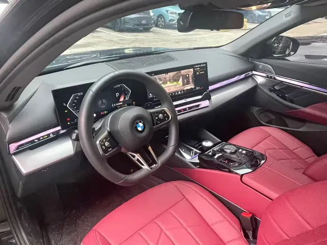 BMW 5 Series — Фото автомобиля 11