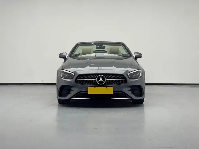 Mercedes-Benz E-Class — Фото автомобиля 4