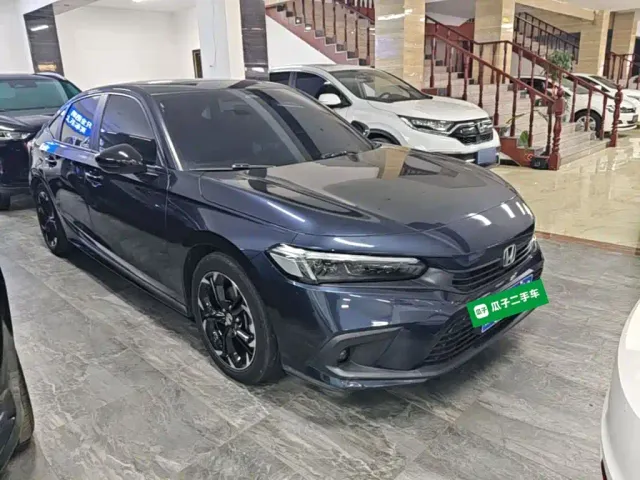 Honda Civic — Фото автомобиля 3