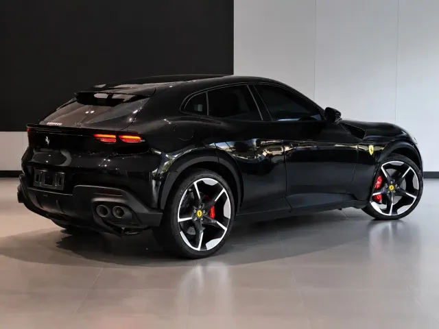 Ferrari Purosangue — Фото автомобиля 9