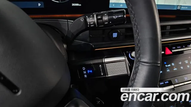 Hyundai Santafe Santa Fe (MX5) Бензин 2.5T 2WD — Фото автомобиля 8
