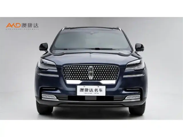 Lincoln Aviator — Фото автомобиля 2