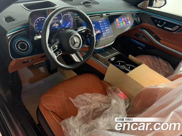 Mercedes-Benz S-Class — Фото автомобиля 11