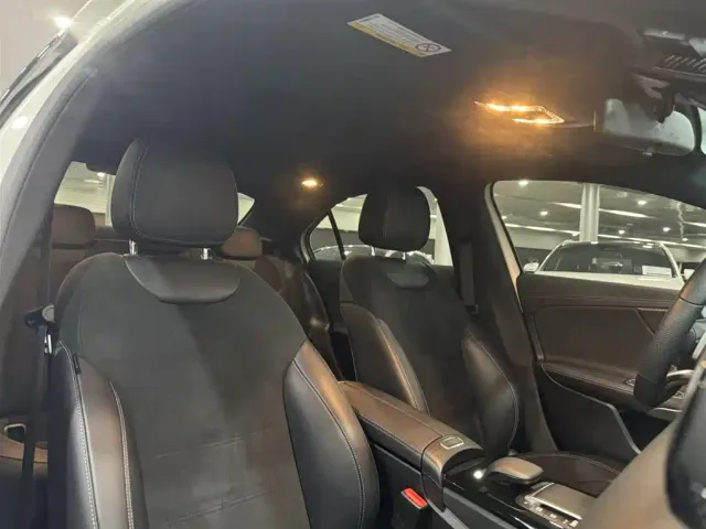 Mercedes-Benz A-Class — Фото автомобиля 21