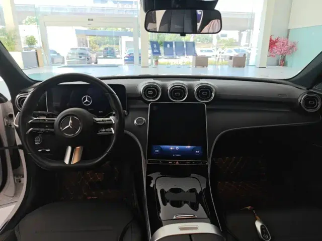 Mercedes-Benz C-Class — Фото автомобиля 9