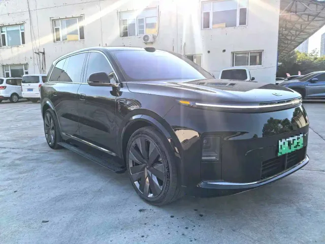Li Auto L9 — Фото автомобиля 3
