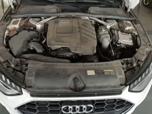 Audi A4L — Фото автомобиля 19