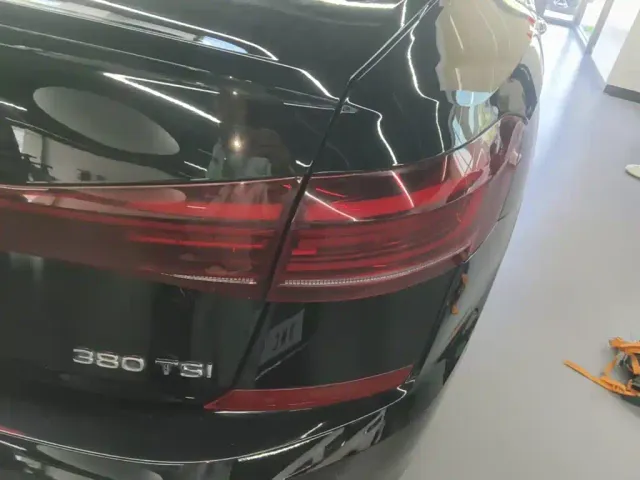 Volkswagen Passat — Фото автомобиля 7