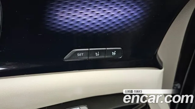 Kia Canival Carnival 4 поколение Дизель 9 мест Signature — Фото автомобиля 15
