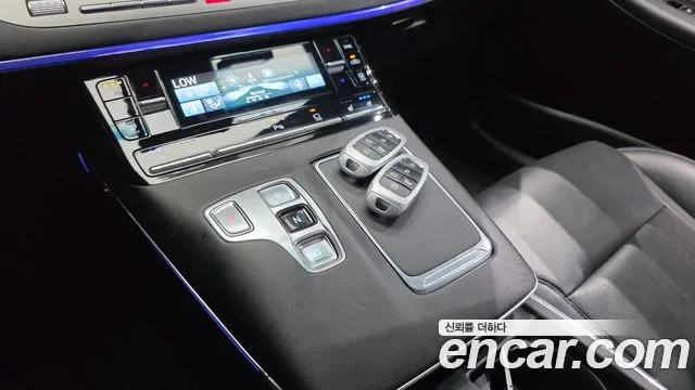 Hyundai Grandeur Grandeur (New) Hybrid — Фото автомобиля 9