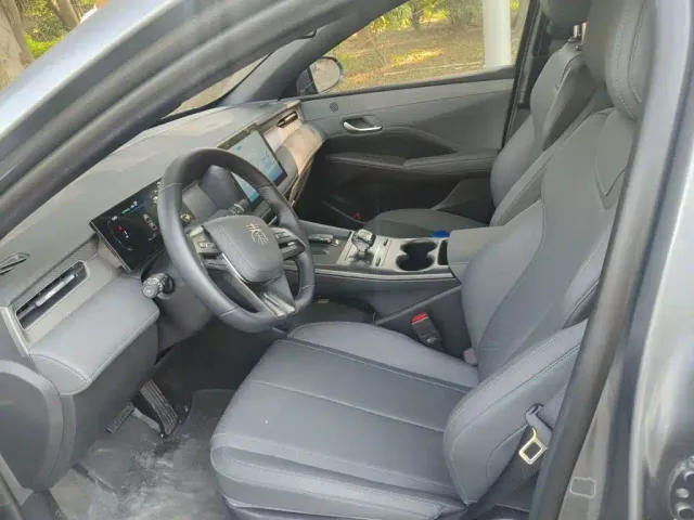 BYD Qin PLUS — Фото автомобиля 16