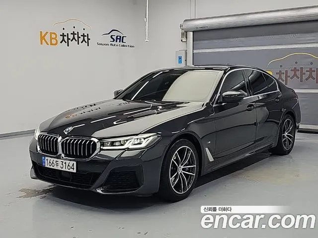 Фотография автомобиля — BMW 5 Series G30