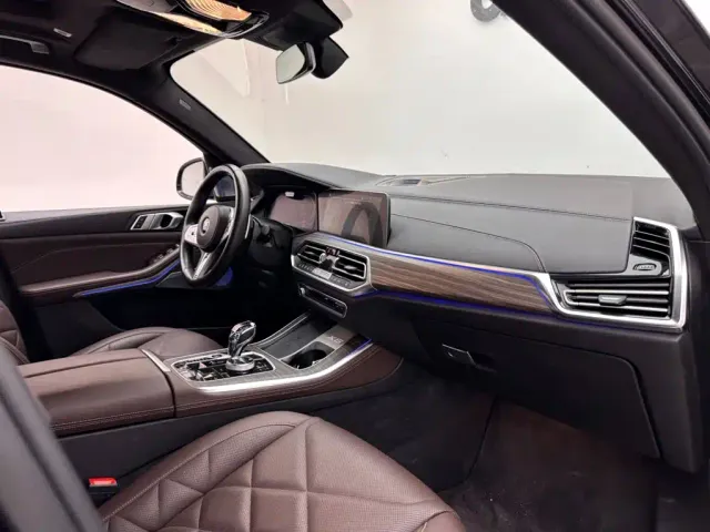 BMW X5 — Фото автомобиля 11