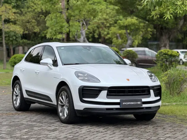 Porsche Macan — Фото автомобиля 3