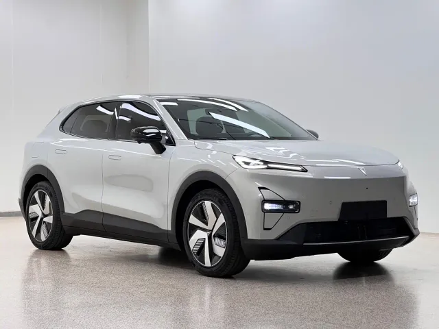 Deepal S05 — Фото автомобиля 3