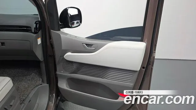 Hyundai Staria — Фото автомобиля 14