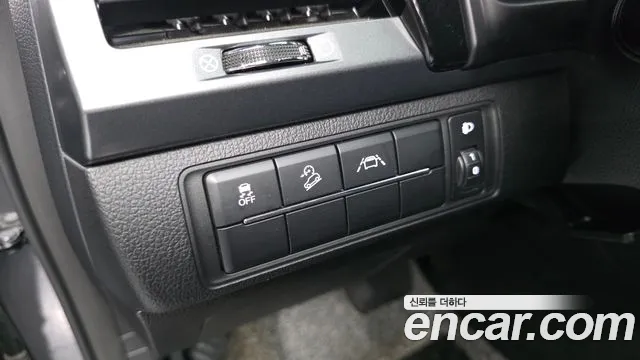 KG_Mobility_Ssangyong Rexton Новый Rexton Sport Дизель 2.2 2WD — Фото автомобиля 18