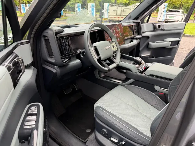 BYD FangChengBao Leopard 5 — Фото автомобиля 8