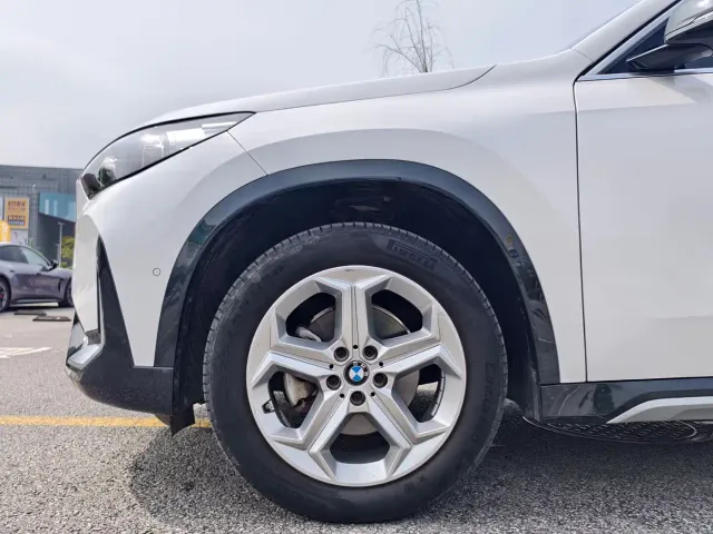 BMW X1 — Фото автомобиля 7
