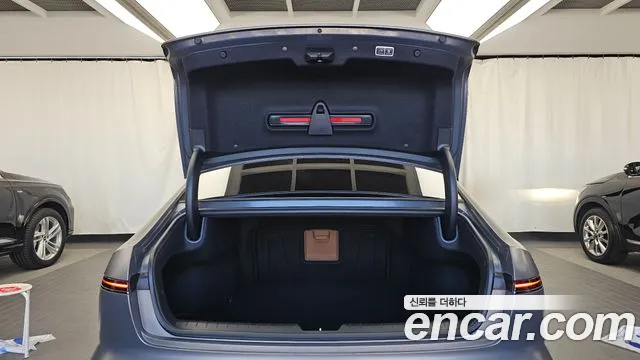 Hyundai Grandeur GN7 — Фото автомобиля 26