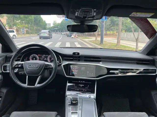 Audi A6L — Фото автомобиля 8