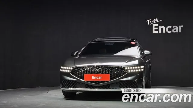 Genesis G90 Бензин 3.5 турбо AWD — Фото автомобиля 2
