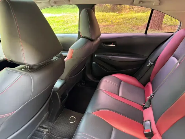 Toyota Corolla — Фото автомобиля 10