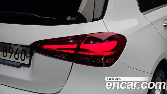 Mercedes-Benz A-Class — Фото автомобиля 23
