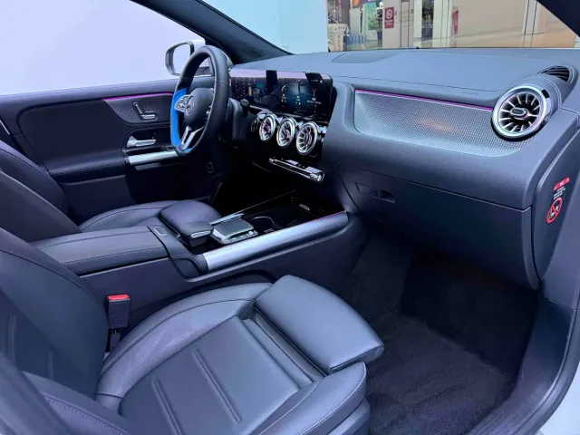 Mercedes-Benz GLA-Class — Фото автомобиля 12