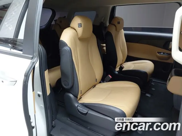 Kia Canival Carnival 4 поколение 9 мест Prestige — Фото автомобиля 11
