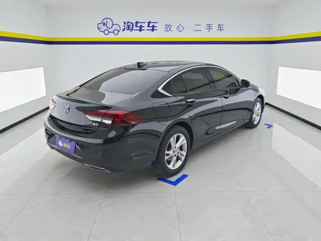Buick Regal — Фото автомобиля 3