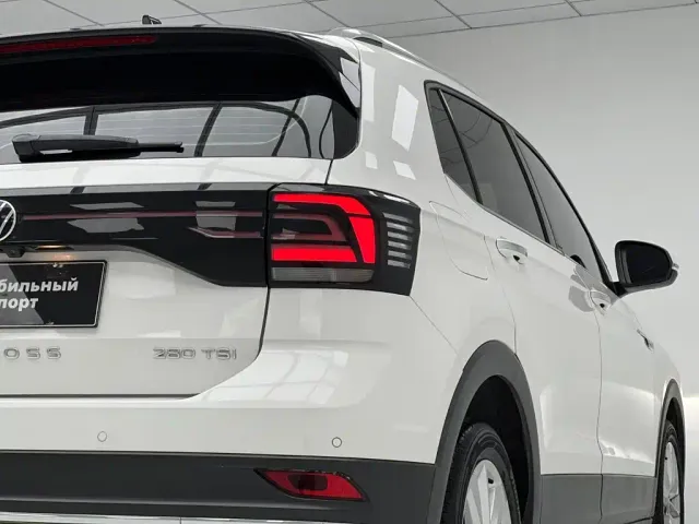 Volkswagen T-Cross — Фото автомобиля 17