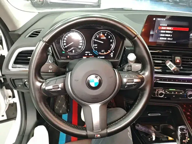 BMW 1 Series — Фото автомобиля 10