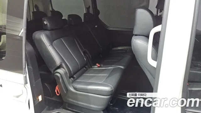Hyundai Staria — Фото автомобиля 11
