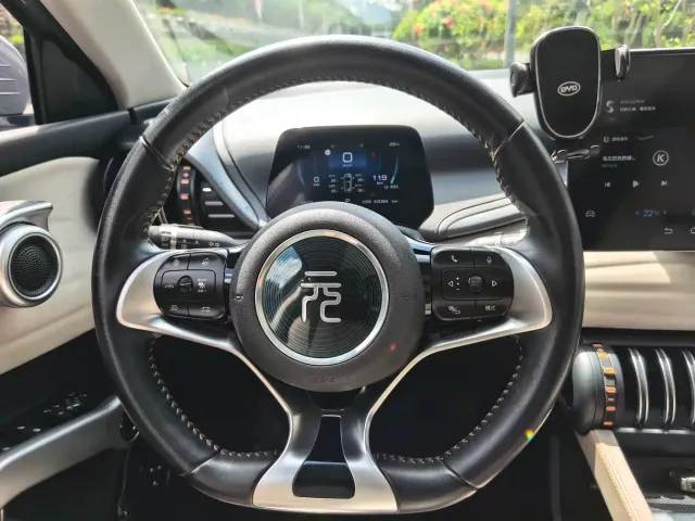 BYD Yuan PLUS — Фото автомобиля 11