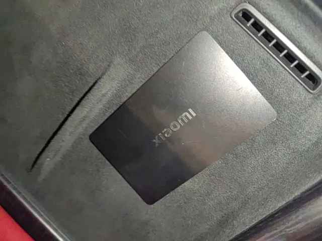 Xiaomi SU7 — Фото автомобиля 8
