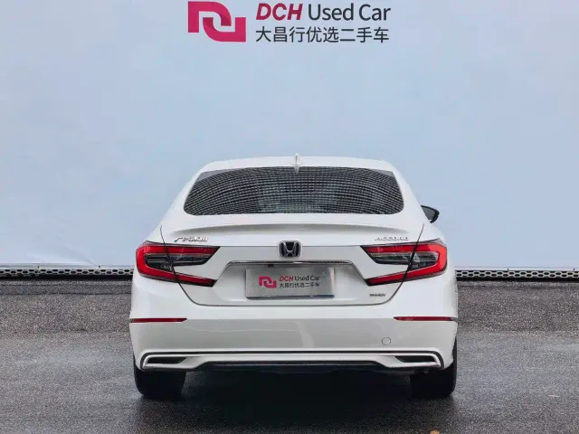 Honda Accord — Фото автомобиля 5