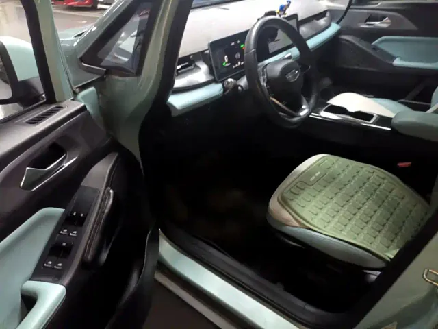 Geely Geometry E Firefly — Фото автомобиля 15