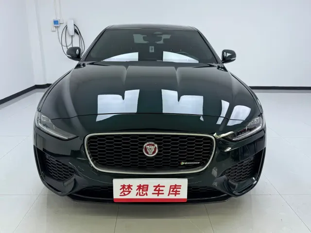 Фотография автомобиля — Jaguar XEL
