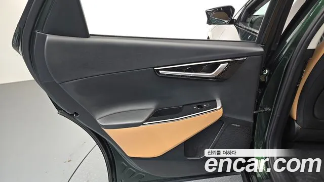 Kia EV6 — Фото автомобиля 14