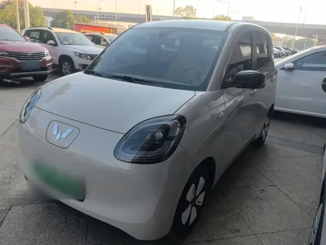 Фотография автомобиля — Wuling Hongguang Mini EV